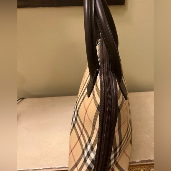 Burberry Vintage Satchel - Picture 2 of 6